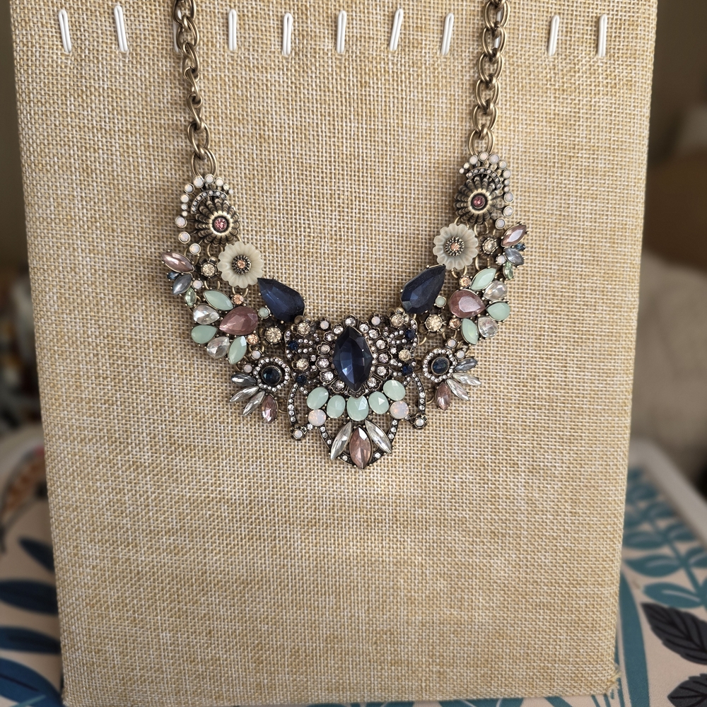 Chloe + Isabel Blue and Pink Floral Necklace